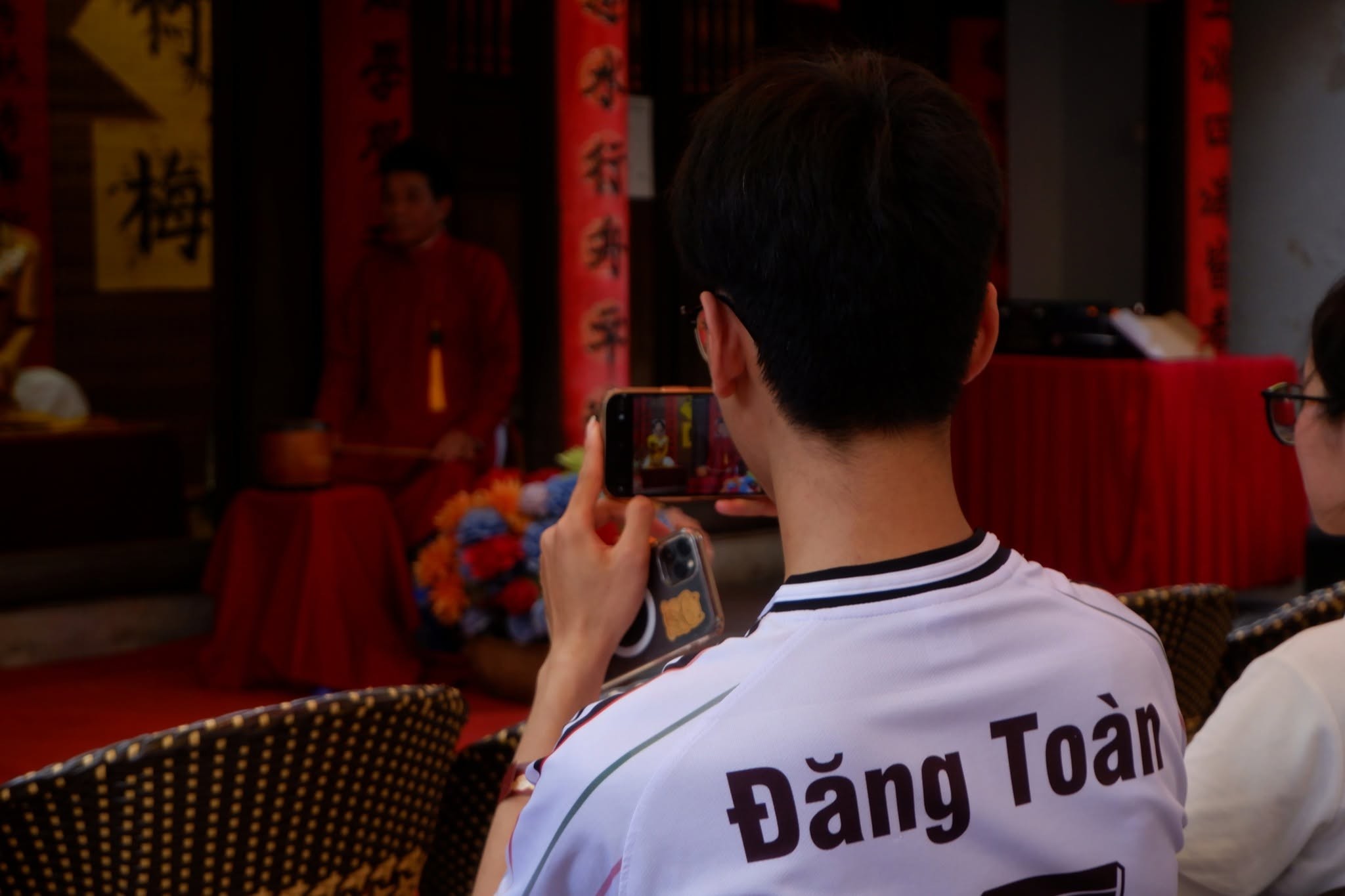 anh-4-su-don-nhan-tu-khan-gia-da-tiep-them-suc-song-moi-cho-nhung-lan-dieu-dan-gian-anh-phuong-anh-1781600723.jpg