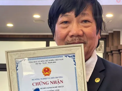 Kính nghệ thuật Vinhcoba – Khi ánh sáng trở thành ngôn ngữ của kiến trúc